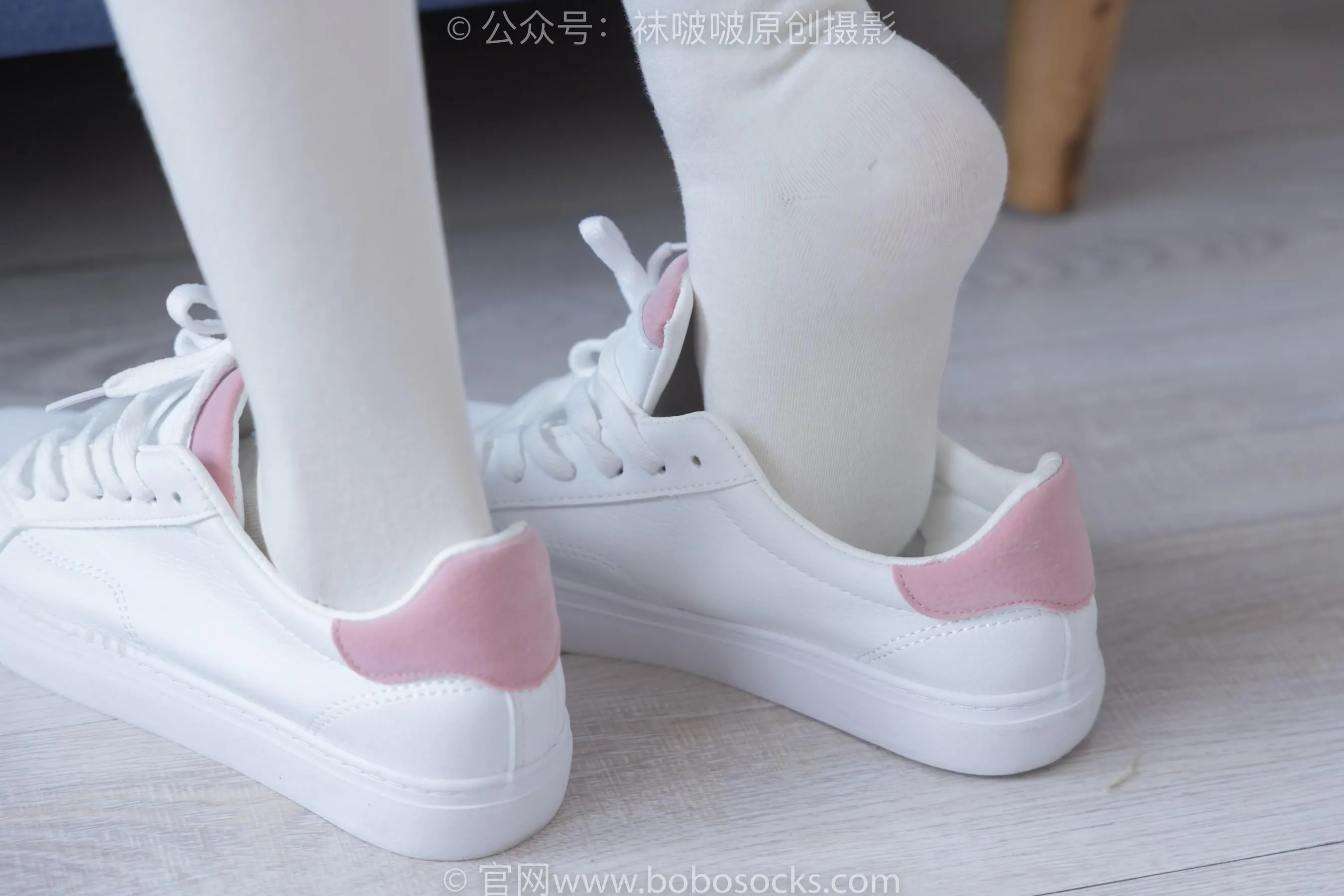 [BoBoSocks袜啵啵]NO.229 稚予-板鞋、皮鞋、两双大腿袜 [68P]插图5